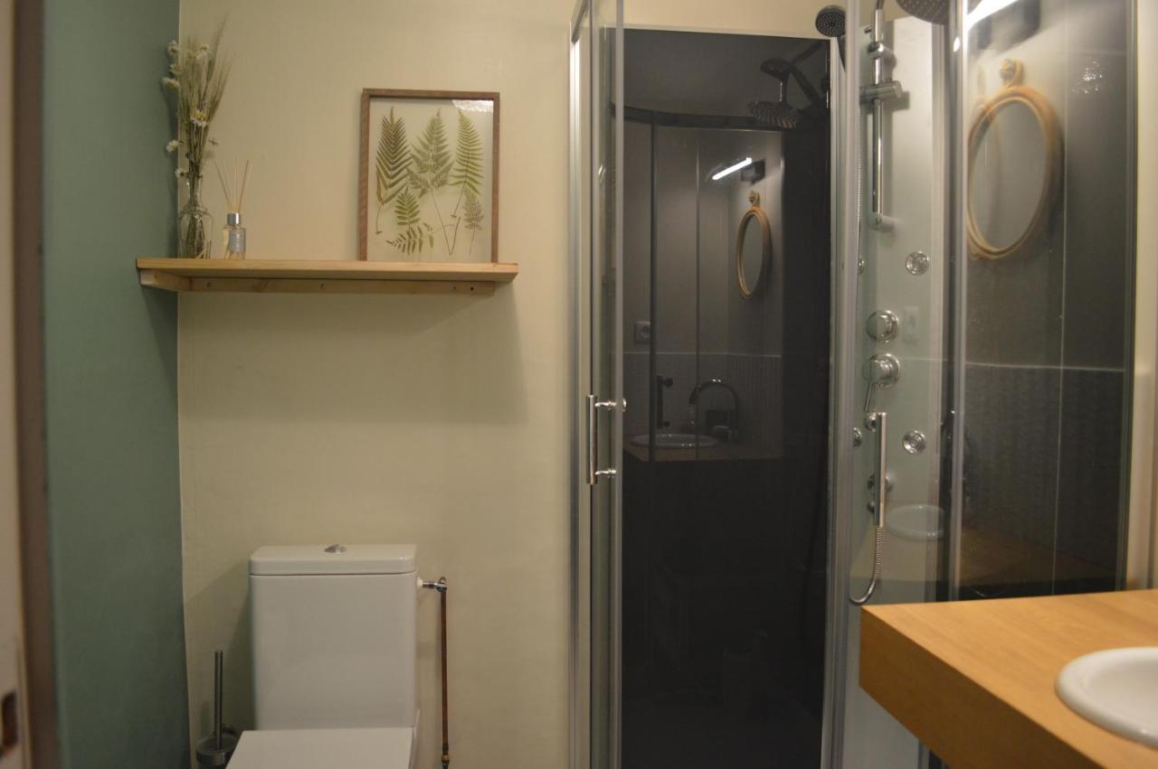 Issy-l'Eveque Domaine Du Pavillon Gite 15 Personnes מראה חיצוני תמונה