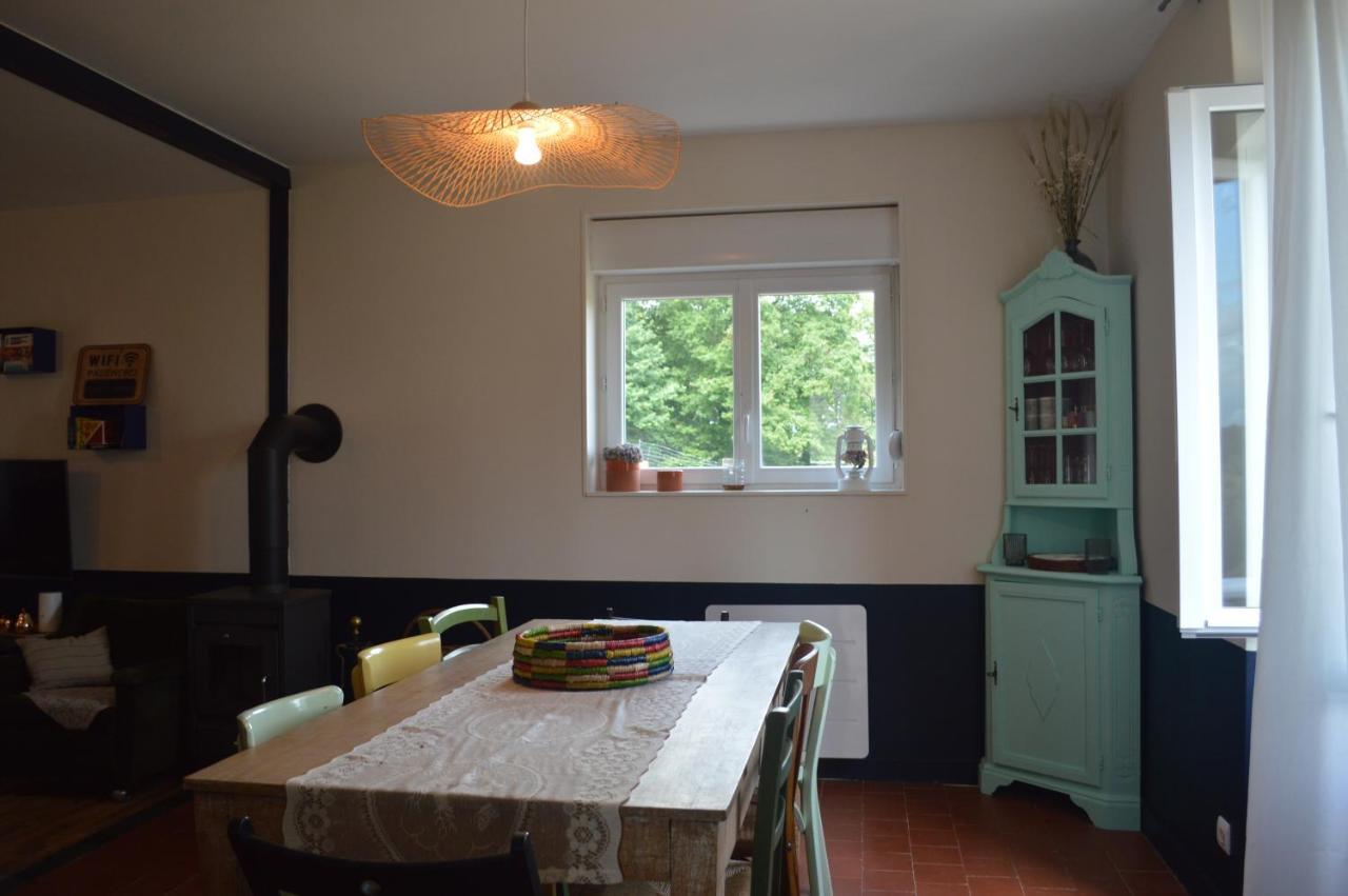 Issy-l'Eveque Domaine Du Pavillon Gite 15 Personnes מראה חיצוני תמונה