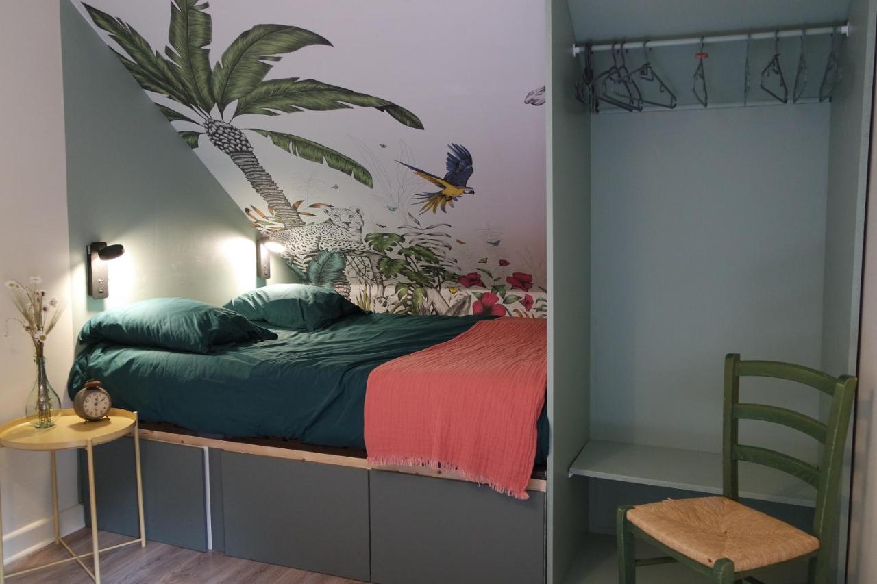 Issy-l'Eveque Domaine Du Pavillon Gite 15 Personnes מראה חיצוני תמונה